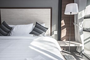 Bluemoon Hotel