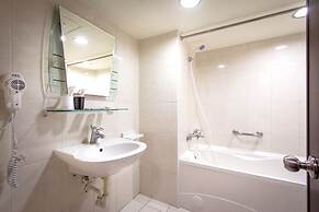 New World Hotel