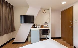 New World Hotel