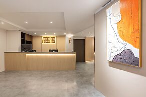 New World Hotel