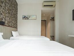 The Noble Hotel
