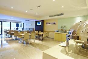 City Comfort Hotel