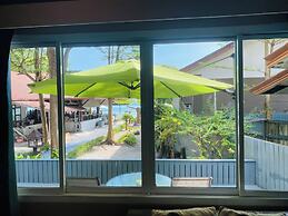 Bella Vista Beach Resort Koh Lipe