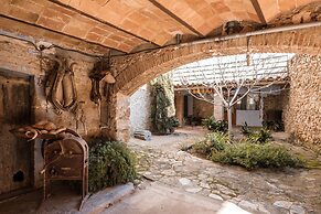 Can Barnosell - Els Masos d'en Coll