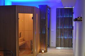 Les Suites - Adults Only