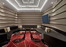 V Hotel Dubai, Curio Collection by Hilton