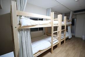 Glocal Nagoya Backpackers Hostel