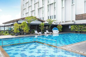 Mercure Solo