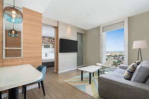 Mercure Solo