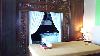 Mercure Solo