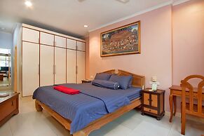 Argyle Apartments Pattaya