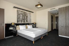 Gotthard Therme Hotel