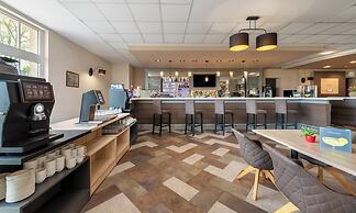Gotthard Therme Hotel