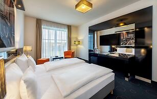 Gotthard Therme Hotel