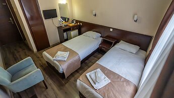Hotel Diana