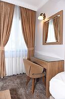 Hotel Grand Umit