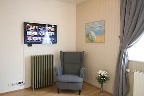 Acco Ice Apartments
