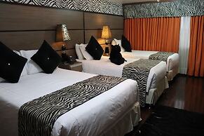 Hotel Luxsur