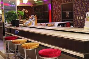 Hotel Luxsur