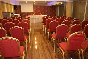 Hotel Luxsur