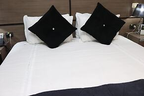 Hotel Luxsur