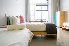 Mojo Hotel