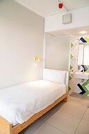 Mojo Hotel
