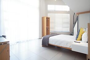 Mojo Hotel