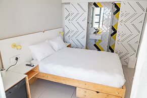 Mojo Hotel
