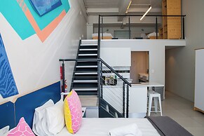 Mojo Hotel