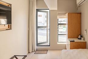 Mojo Hotel