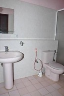 Sugandi Inn