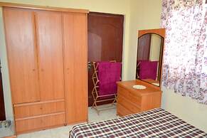 Sugandi Inn