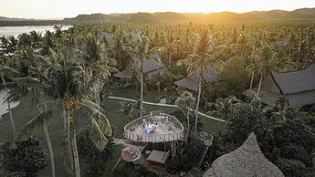 Nay Palad Hideaway