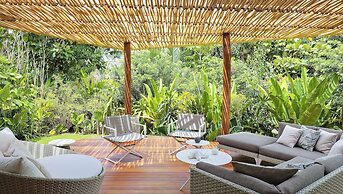 Nay Palad Hideaway