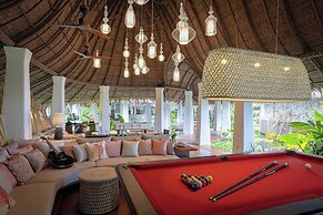 Nay Palad Hideaway