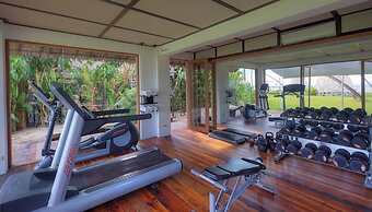 Nay Palad Hideaway