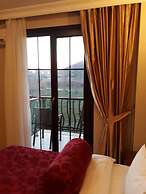 Velena Hotel