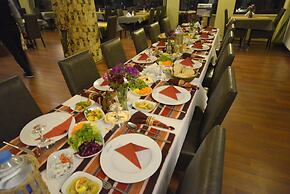 Velena Hotel