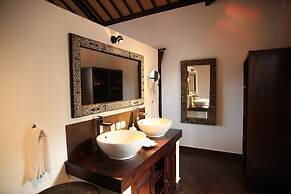 Puri Mangga Sea View Resort & Spa