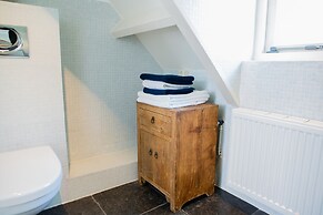 Villa Suisse Bed & Breakfast
