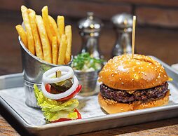 Hilton Dubai Al Habtoor City