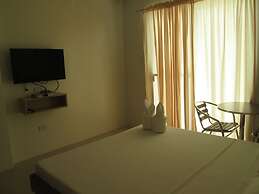 Jeffrey S Hotel
