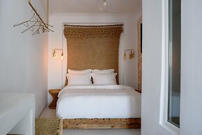 Cocoon Suites