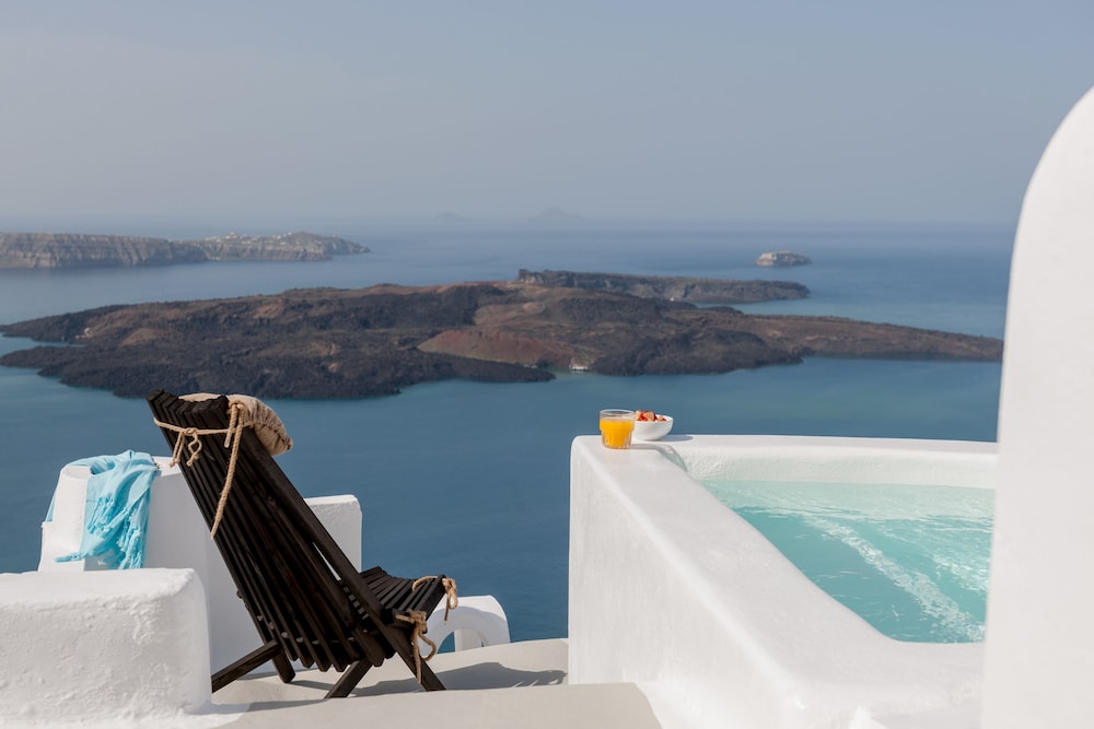 Cocoon Suites