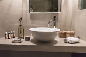 Cocoon Suites
