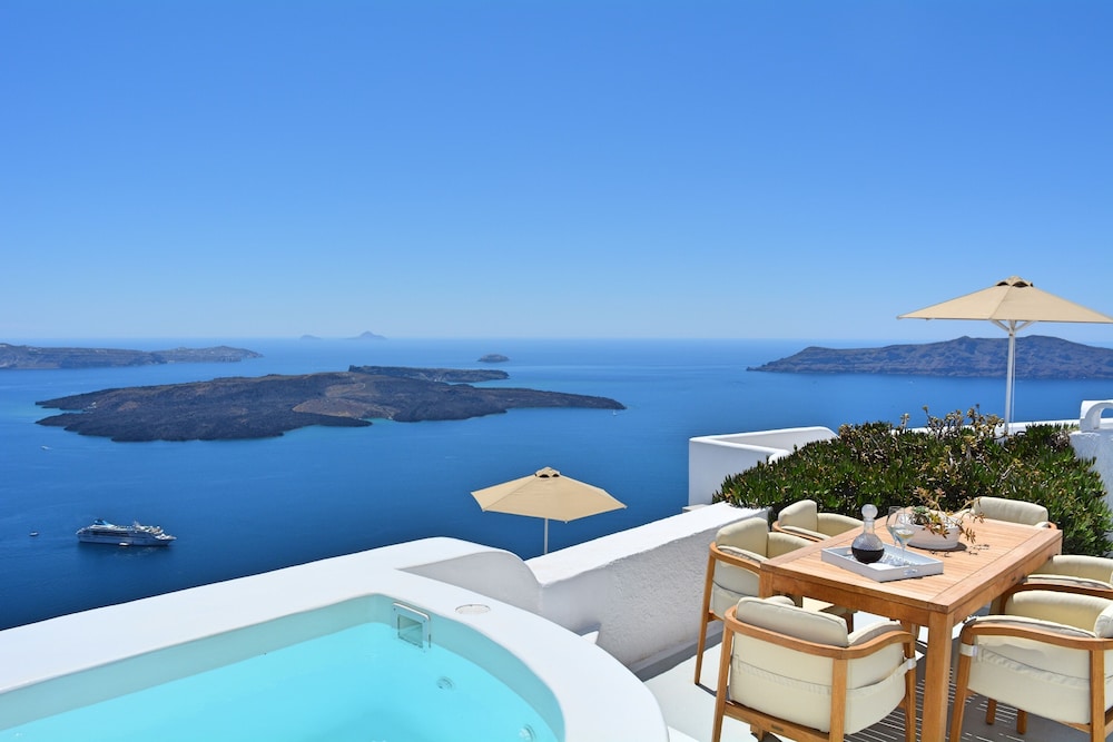 Cocoon Suites