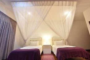 Sommerschield Guest House & Restaurant