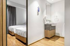 Kokotel Bangkok Surawong