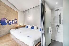Kokotel Bangkok Surawong